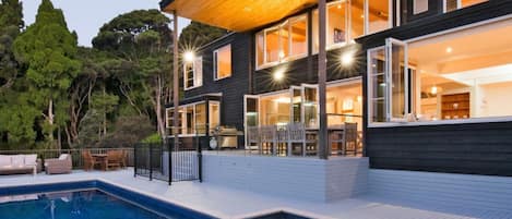 Resort style holiday house in Paihia