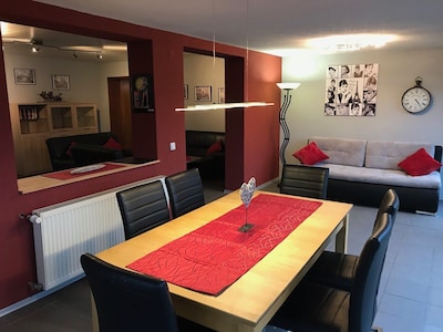 Gemütliche und moderne Ferienwohnung