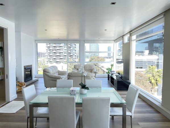 Level 2 living / dining area with bay view