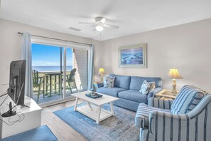 Living Area - Southwest