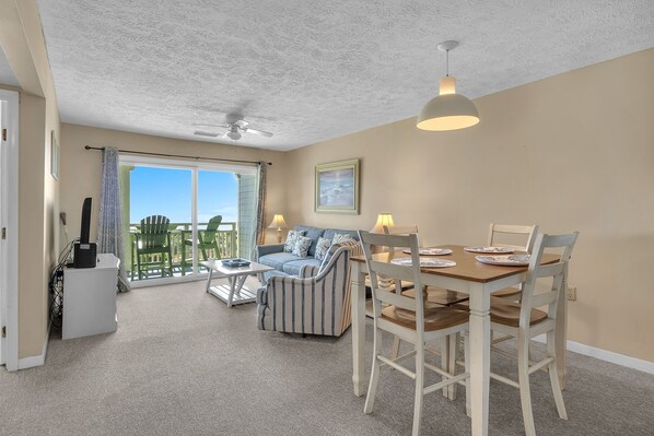 Living / Dining Area - Southwest