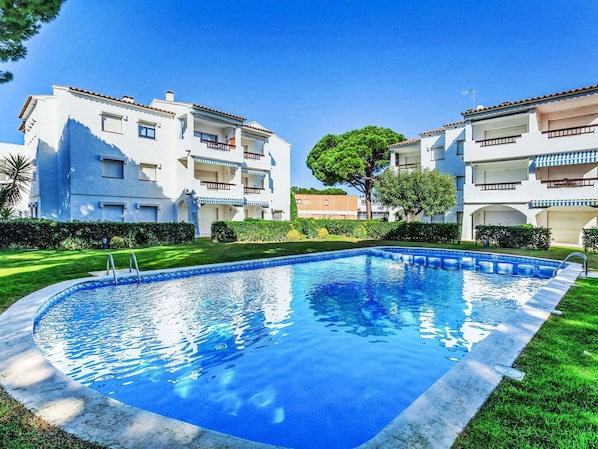 Blue, Apartment, Resort, Condominium, Hotel, Villa, Hacienda, Swimming Pool, Resort Town
