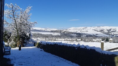 Greave Farmhouse Todmorden - 6 person