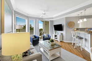2211 Seacrest | Living Room - 2211 Seacrest | Living Room
