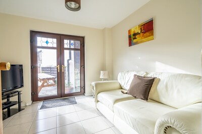 30A Monkgate is ideally located being just a 2 minute walk to the City Walls