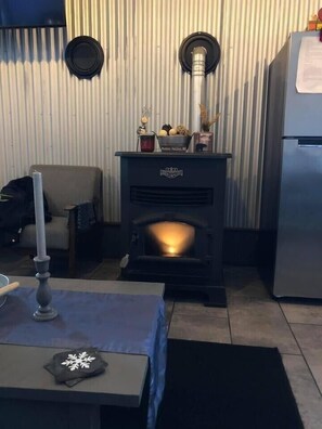 Pellet stove