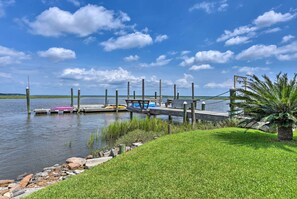 Shared Dock | Located 1 Mile Away