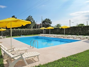 Piscine, Propriété, Vacances, Maison, Loisir, Immobilier, Bâtiment, Zone Résidentielle, Ciel, Été