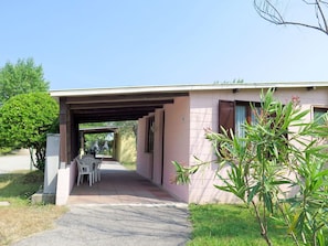 Eigentum, Haus, Gebäude, Grundeigentum, Die Architektur, Zuhause, Gras, Baum, Fassade, Dach