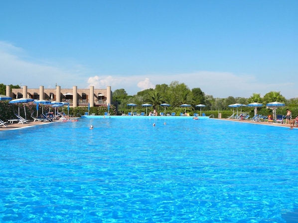 Schwimmbad, Resort, Freizeit, Urlaub, Freizeitzentrum, \"Stadt, Ferienort, Wasserpark, Himmel, Spass