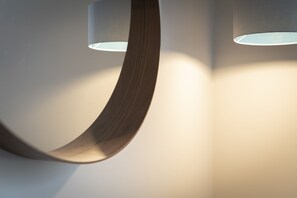 Lounge Detail
