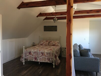 The Cedar Loft/Apartment