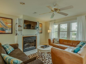 Family Room with TV (Fireplace not for use)