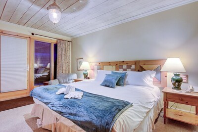 Dazzling waterfront suite  at Jackson point (Lakeside)