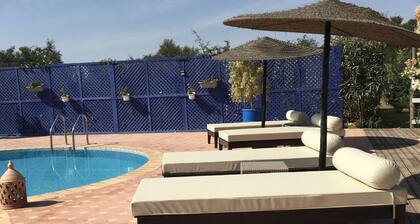 Bouzama room breakfast included, pool view