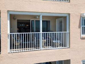 Beach Place 210 Balcony