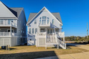 4364 Island Dr (Shore Beats Work [Int Reshoot - Full]) - watermarked-02