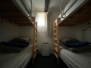 Bedroom: Bunk bed * 2