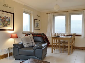 Spacious living and dining room | Taigh Iasg - Sealladh Breagh and Taigh Iasg - Taigh Iasg, Glenuachdarach