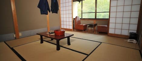 Japanese style (middle) bathroom with toilet 8 tatami