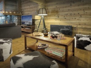Small Lounge