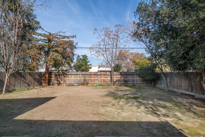 Fully Refurbished Home for up to 9 Visitors