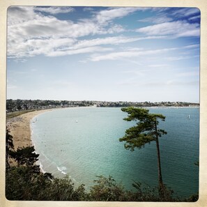 la grande plage de saint cast