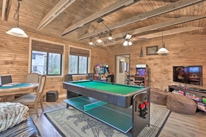 Game Room | Poker Table | Ping Pong, Pool, & Air Hockey Table | Arcade Games