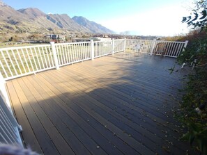 Lower Deck with Amazing Mountain Views