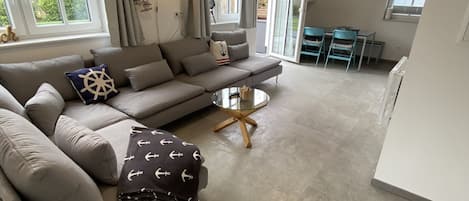 Lee luv Rehbach Edersee Wohnzimmer Ferienhaus 