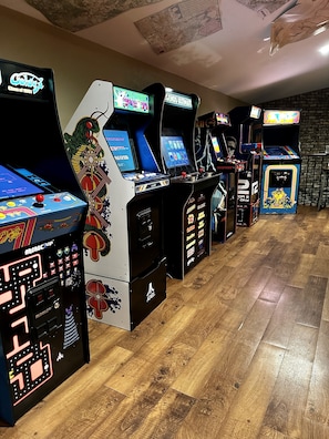 Spielezimmer