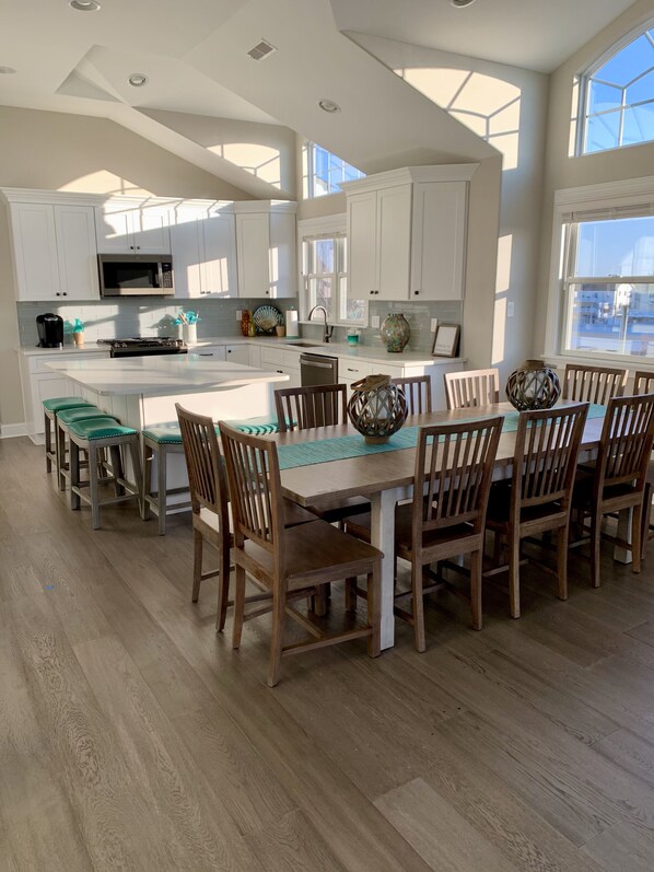 Kitchen/dining area 3rd floor