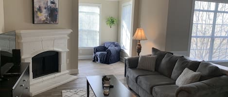 Living rm with fireplace
