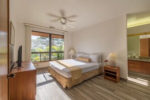 1 Bedroom Condo