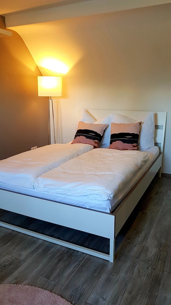 Wohn-und Schlafzimmer