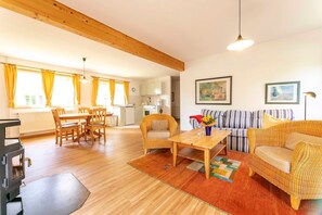 Ferienwohnung Schwalbe Wohnzimmer