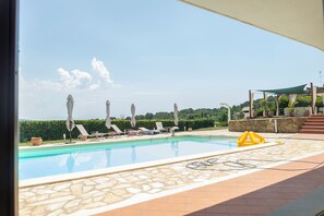 vista esterna della sala