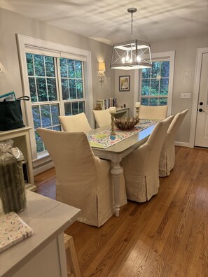 new dining chairs in 2025