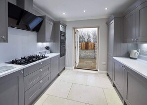 Lowcross Cottage - Pinchinthorpe, Guisborough - Stay North Yorkshire