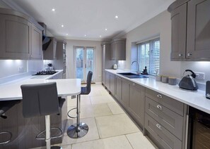 Lowcross Cottage - Pinchinthorpe, Guisborough - Stay North Yorkshire