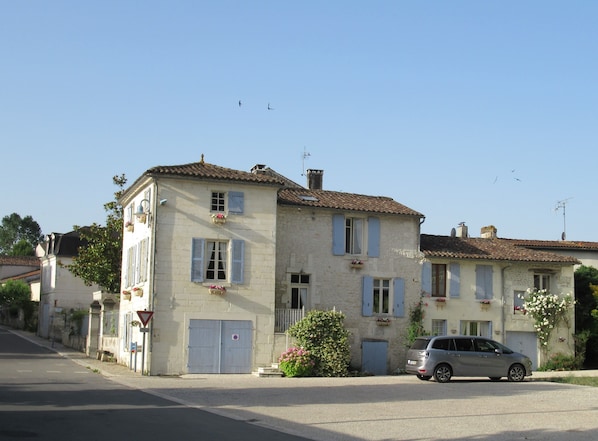 Maison de Riviere and Maison du Bonheur. Rent either, or both for family.
