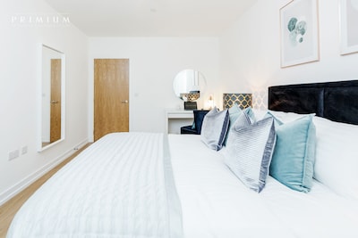 Brand new superior apartment in the heart of Bracknell