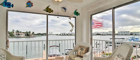 St. Pete Beach Vacation Rental | 1BR | 1BA | Step-Free Access | 660 Sq Ft