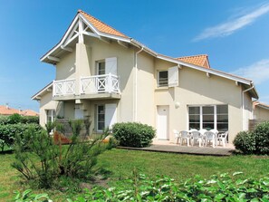 Plante, Ciel, Bâtiment, Fenêtre, Maison, Porte, Architecture, Nuage, Lot Terre
