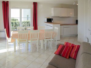 Propriété, Pièce, Meubles, Sol, Bâtiment, Design Intérieur, Maison, Table, Immobilier, Salon