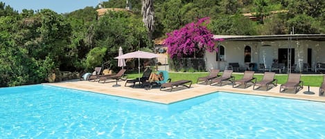 Piscina, Proprietà, Tempo Libero, Ricorrere, Resort Citta ', Vacanza, Costruzione, Immobiliare, Villa, Casa