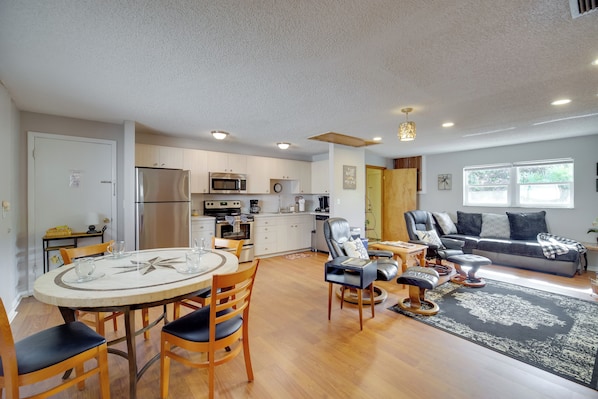 Indialantic Vacation Rental | 1BR | 2BA | 985 Sq Ft | Step-Free Access