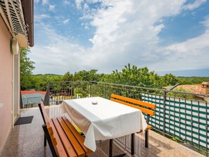 Cloud, Sky, Table, Outdoor Furniture, Shade, Building, Wood, Architecture, Interior Design, Leisure