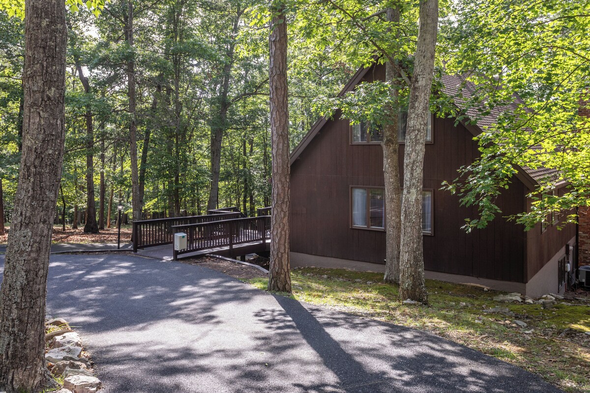 Newly Updated! Paradise Found at Massanutten