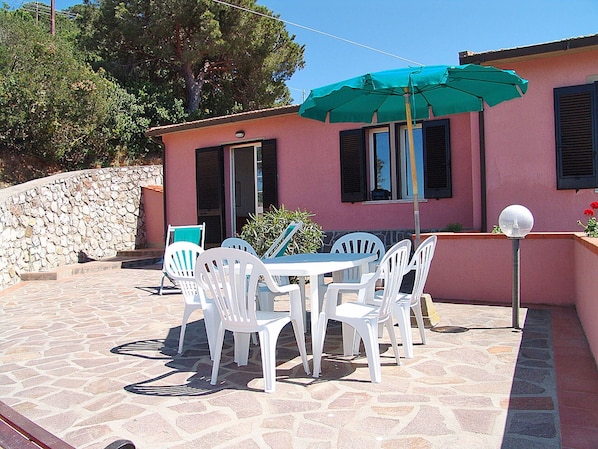 Propriété, Maison, Turquoise, Bâtiment, Patio, Immobilier, Meubles, Domicile, Table, Vacances